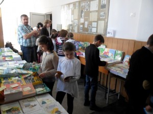 Micro-targul de carte